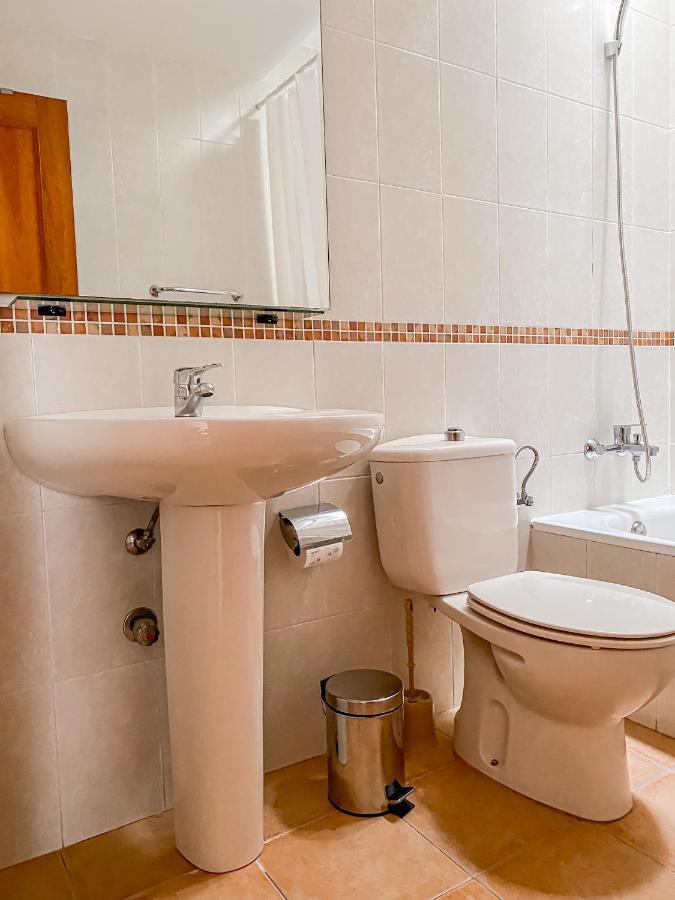 Habitacion Privada + Bano Privado En La Vivienda Lejlighed Corralejo Eksteriør billede